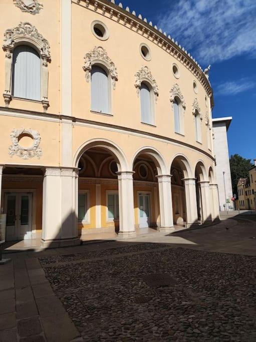 -Free Parking & Wifi- 10 Minuti Dal Centro Lägenhet Padua Exteriör bild